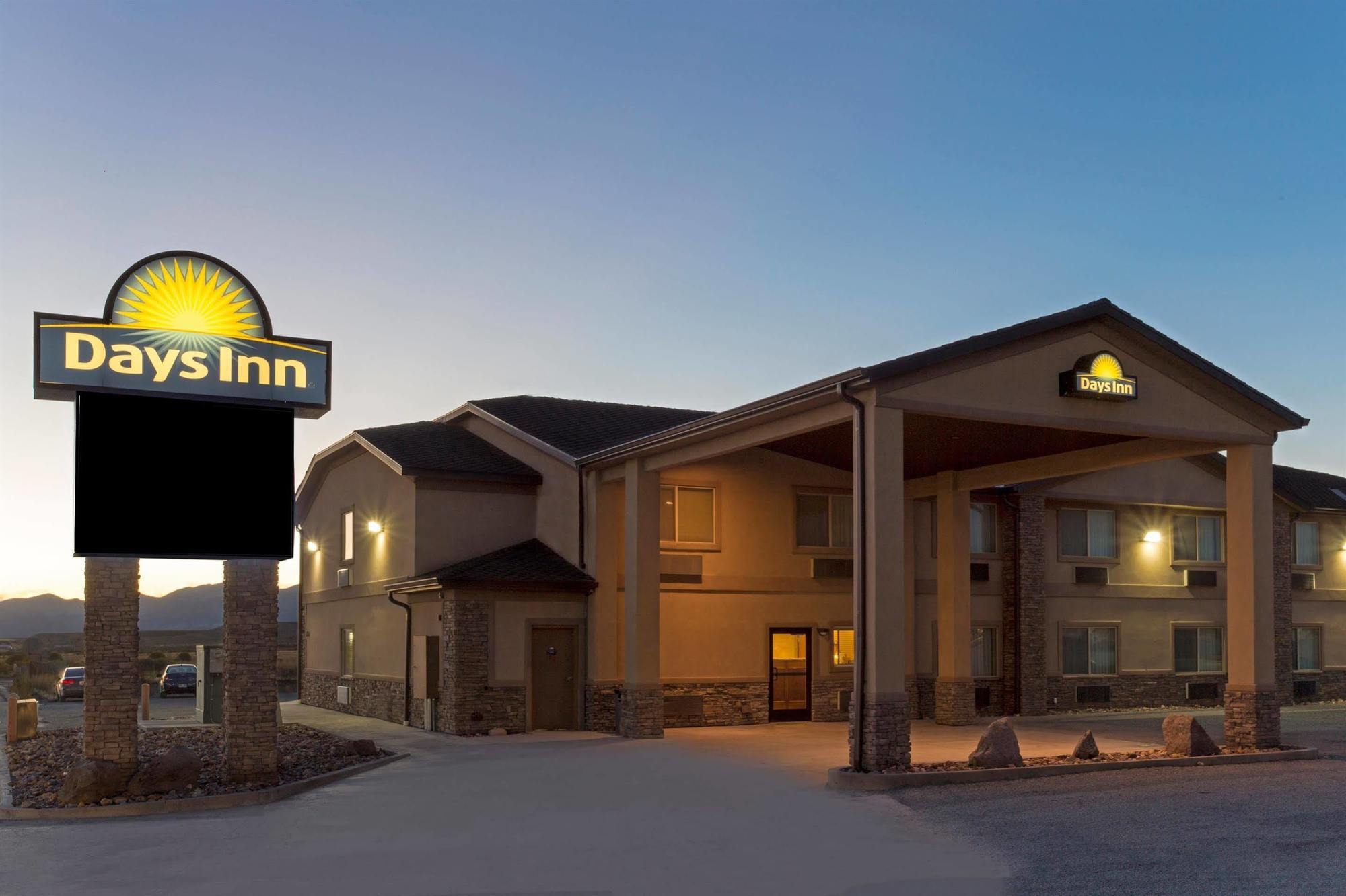 Days Inn By Wyndham Beaver Exterior foto